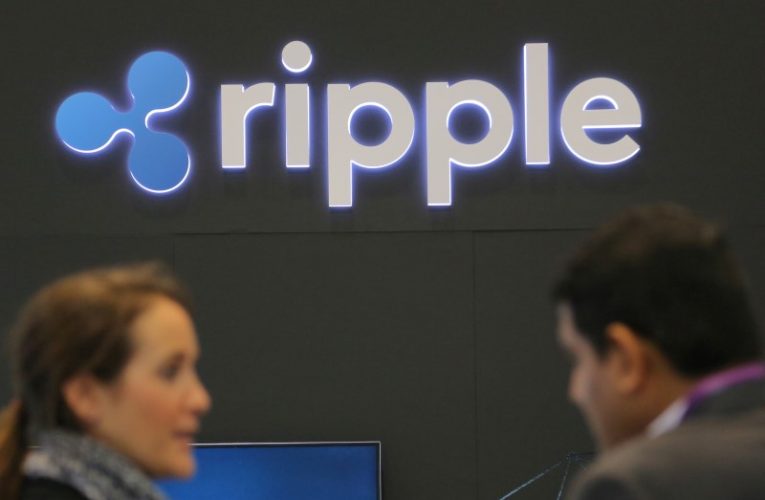 XRP Falls 10% In Selloff By Investing.com